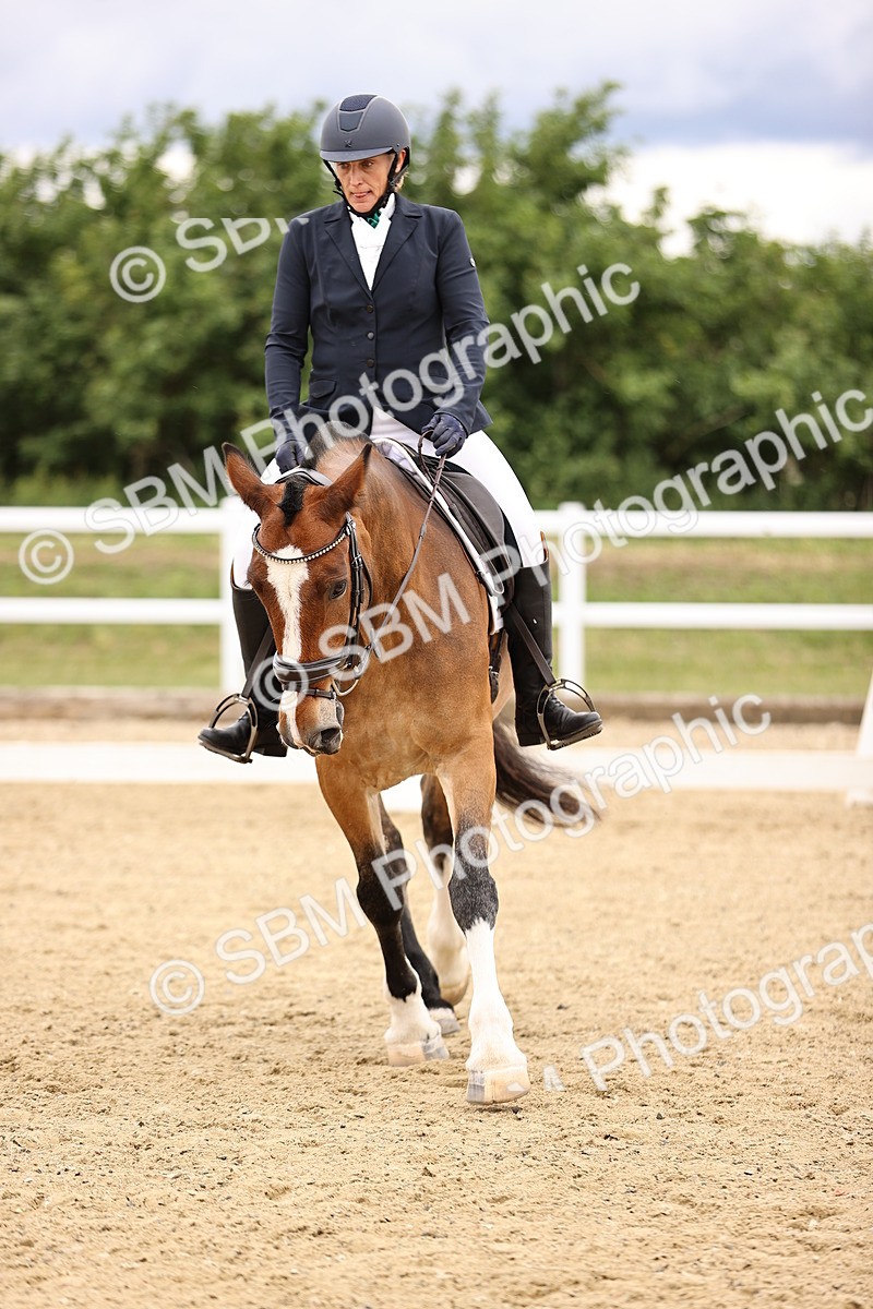 SBM_002829 - Class 2 - Novice 4 - 12.00-13.10