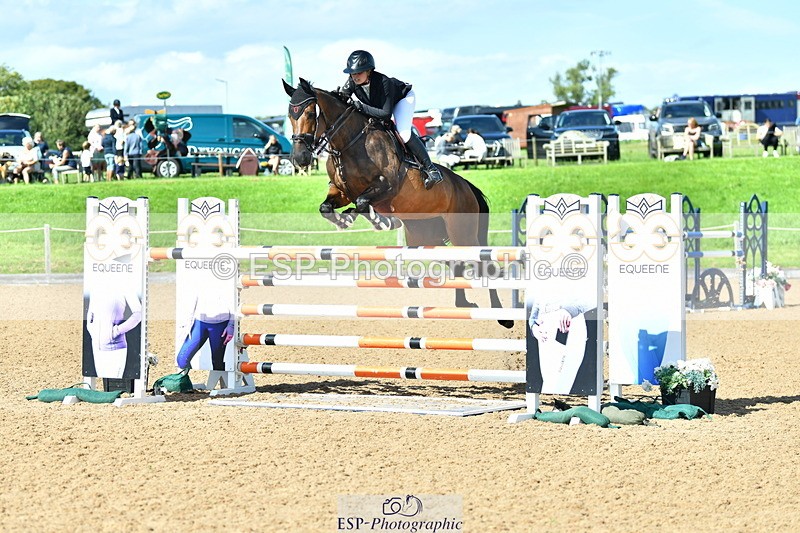 230811A-160528-06077 - Cls 24 Nat 1.30m Open