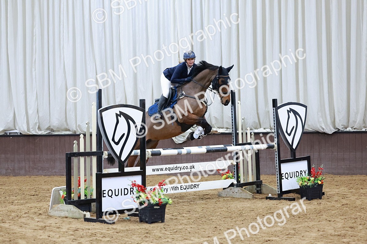 SBM_007470 - Class 24 - Nupafeed Supplements Senior Discovery/ 1m Open