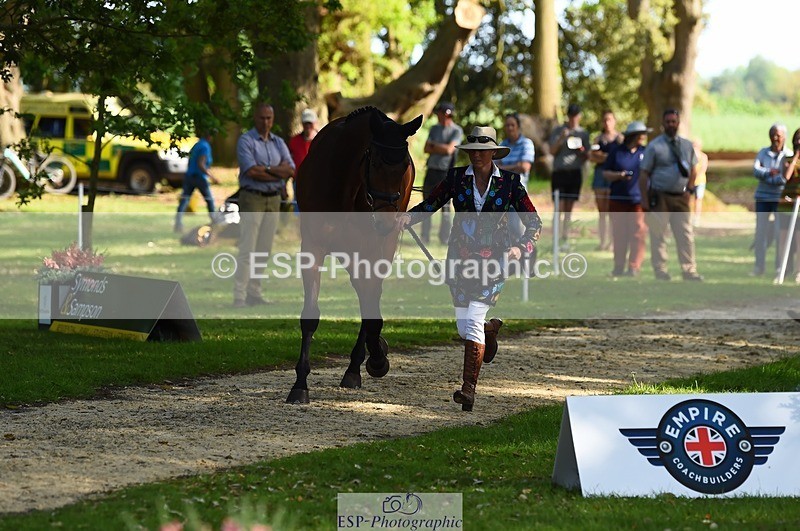 230524-171220-01346 - 160-SWHISKEY-Jeanette_Brakewell-WEDTrotUp+DR