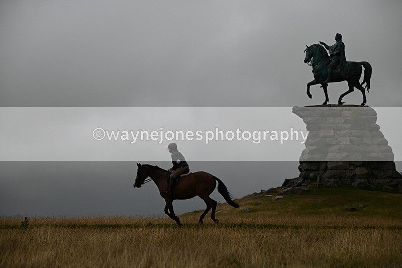 DSC_1751 - Time at Statue 12:13 to 12:32