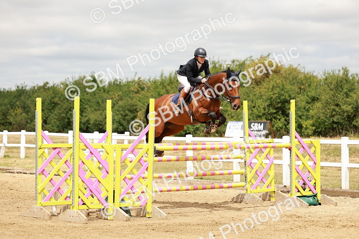 SBM_017620 - Class 21 - Senior Newcomers Championship 2d Rd