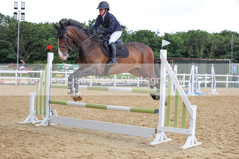 3E7A4182 - Class 7: Senior Newcomers/1.10m open