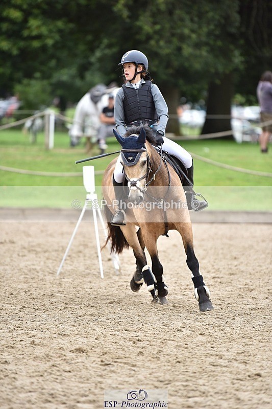 240802-113738-02751 - 90cm Round 1