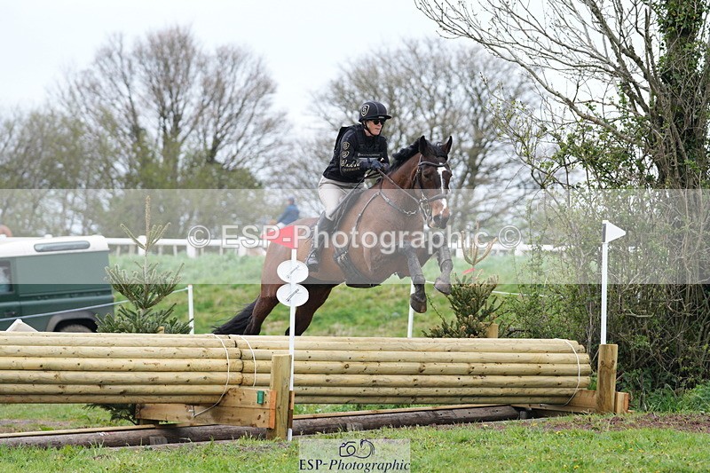 250419-123755-09971 - 417-Anna.Bruce-APPLE.PYE