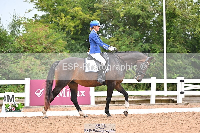 240815A-115424-00437 - 201-Natasha.Collings-Costello-Dovevale.Tender.Dove