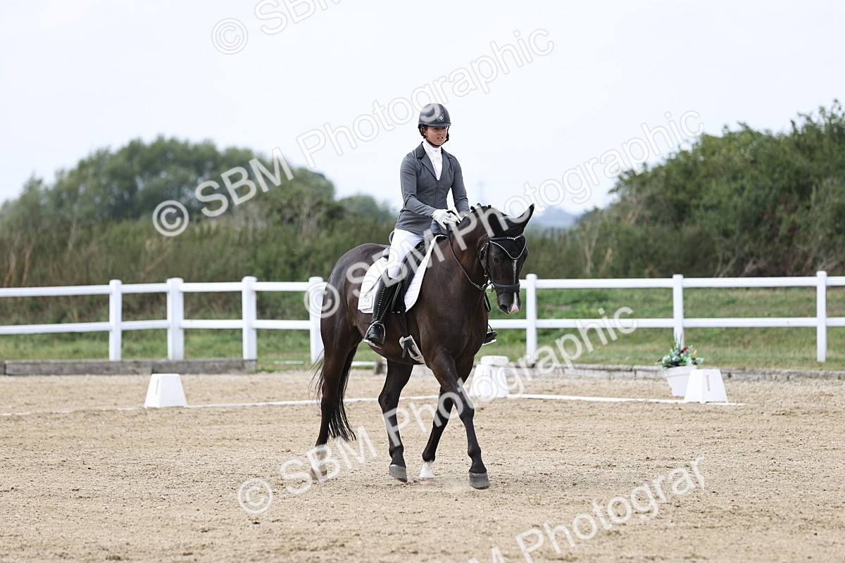 SBM_017531 - Class 14 - Novice 23 - 13.52-14.55