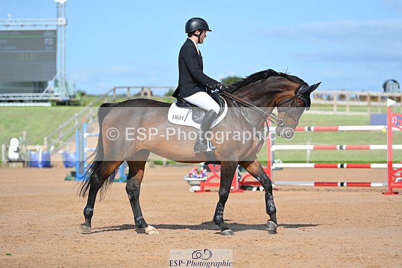 230721A-170239-07953 - Cls 10, 2 Star Big 1.45m Break to End