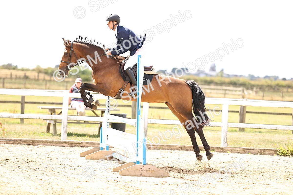 SBM_004376 - Class 3 -  Senior British Novice - 90m Open