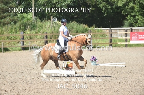 JAC_5046 - CLASS 7 / 8  ELEM 6 / 7