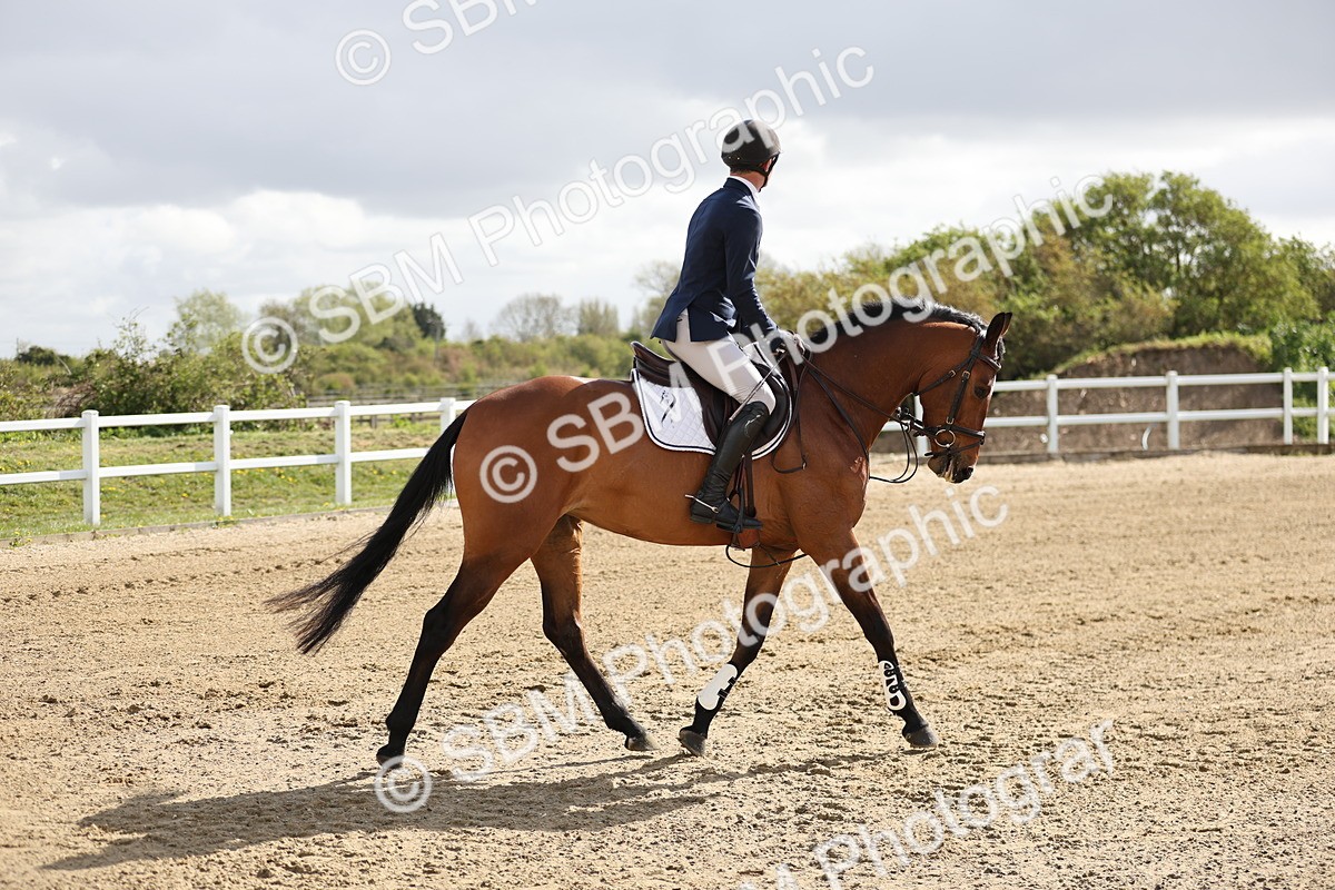 SBM_000137 - Class 1 - Clear Round