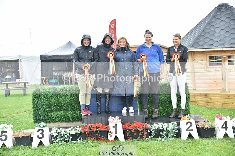 240901A-204410-11351 - 100 Presentation