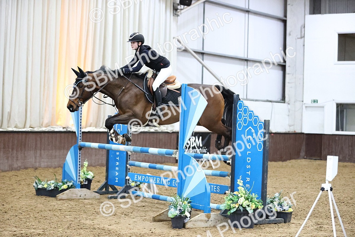 SBM_005656 - Class 17 - Senior Newcomers 1.10m