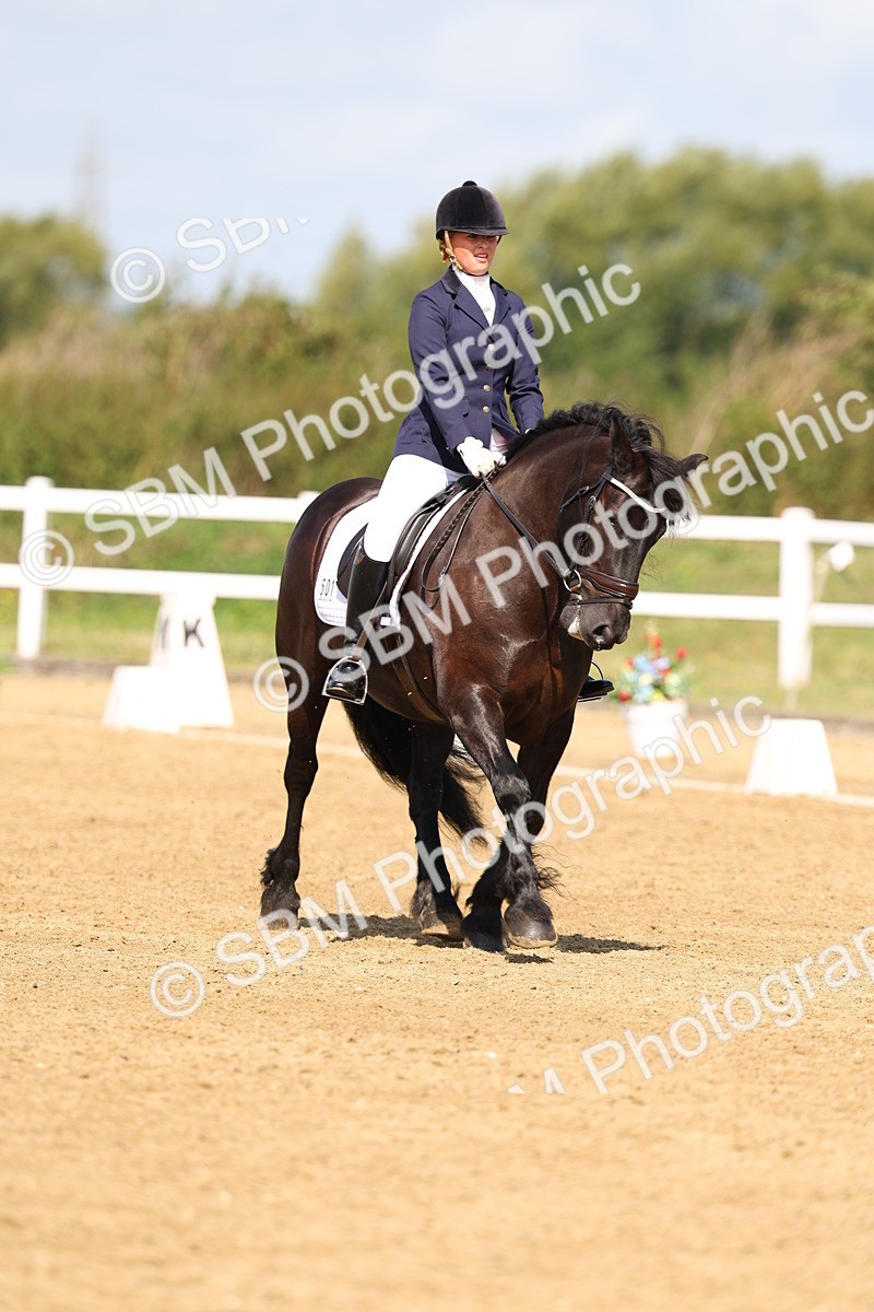 SBM_011630 - Class 1 - Prelim 19 - 10.50-11.46