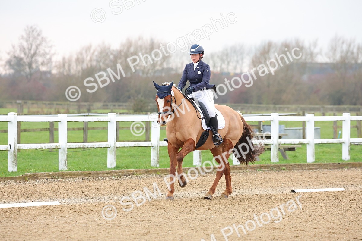 SBM_001679 - Class 8-11 - Novice 2 - Elementary 2