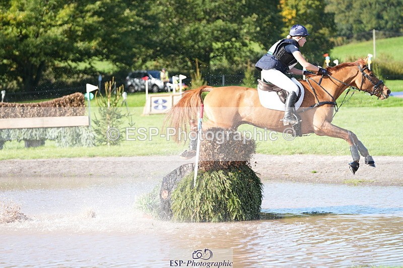 251024A-122312-08759 - B-128-Holly.Law