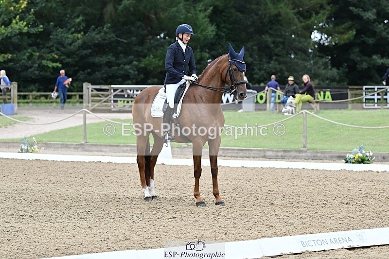 240810-100610-02588 - 222-Stephanie.Rebecca.Eardley-Infinity.IV