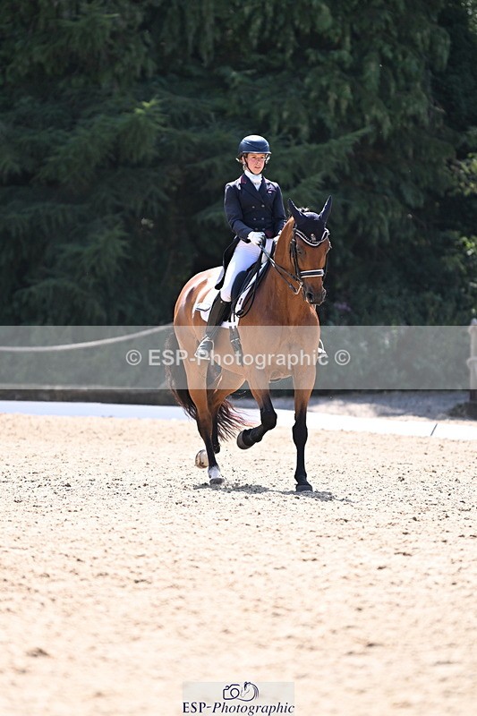 250810A-135049-07130 - 111-Elizabeth.AllenHeraldik