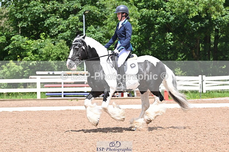 240622A-124922-10545 - Cls 37 BD Music Adv Medium