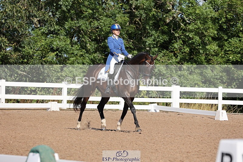 240816A-101633-02844 - 201-Natasha.Collings-Costello-Dovevale.Tender.Dove