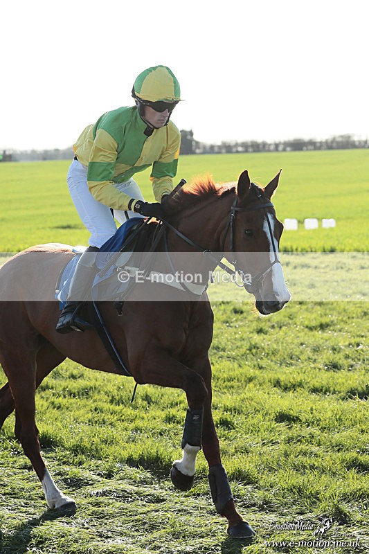 PtP 210326 1217 - VWH Cirencester Races 21/03/26