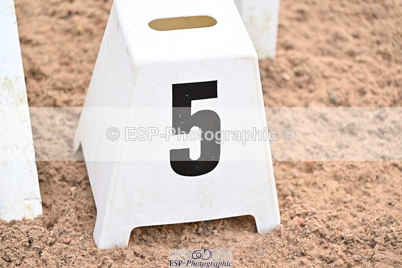 240828A-151145-01147 - Cls 1 Snr British Novice and 90cm Open