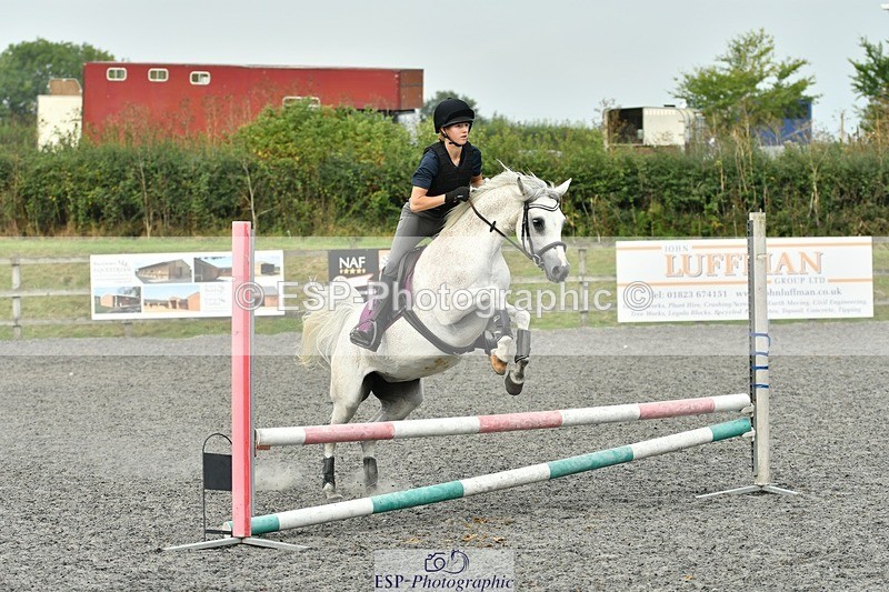 230817-090228-00071 - Theo's 1st Group - Arena