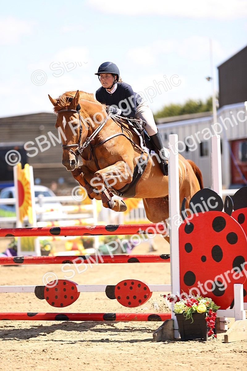 SBM_014780 - Class 15 - Senior Newcomers - 1.10m Open