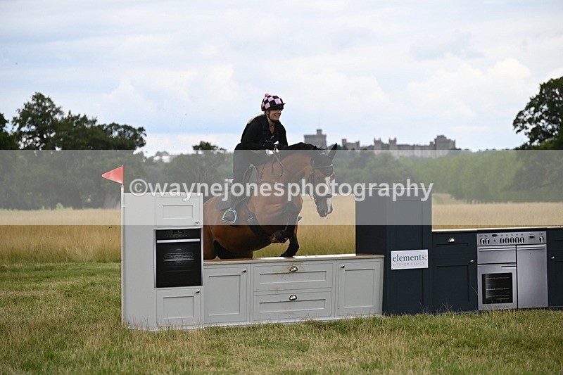 WJ6_4853 - Time at Jump 13:04 to 13:34