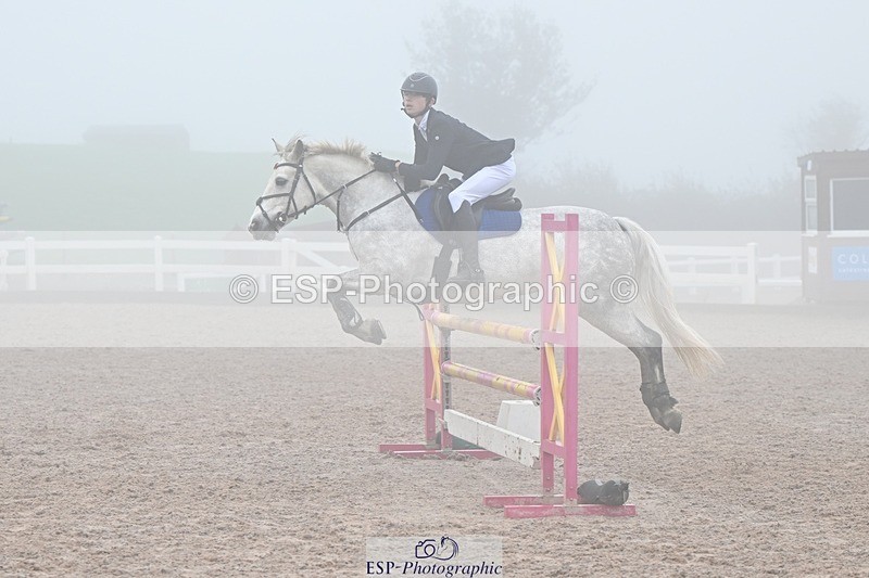 251115-114315-00264 - Cls 9 Pony Newcomers and 1m Open