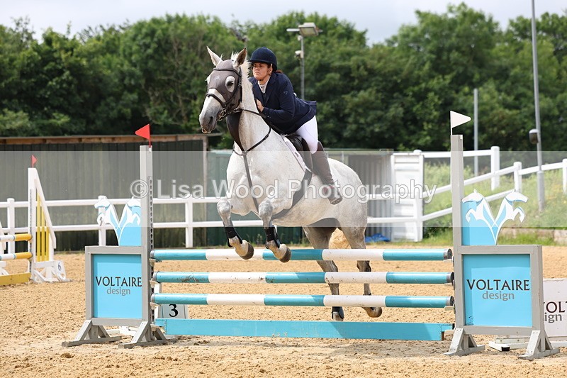 3E7A6035 - Class 4: Senior British Novice/90cm open