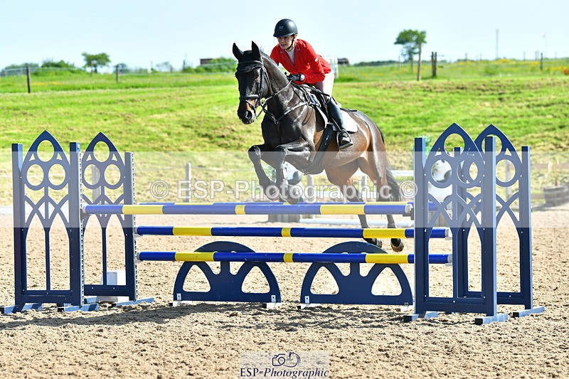 230527A-094303-03034 - Cls 13 Snr 1.05m + 1.10m Open