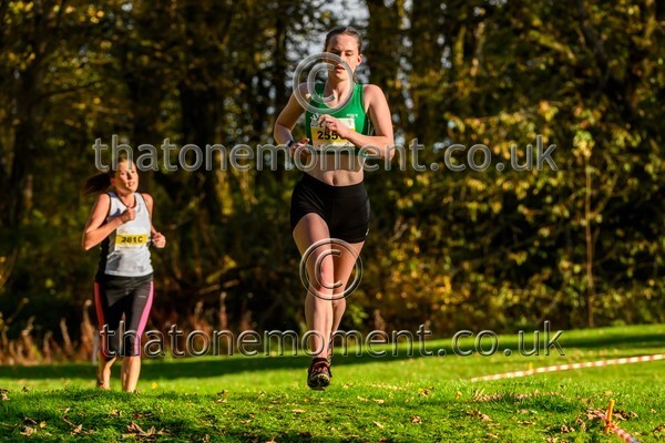 NatRel25-926097 - Senior Female Set Three