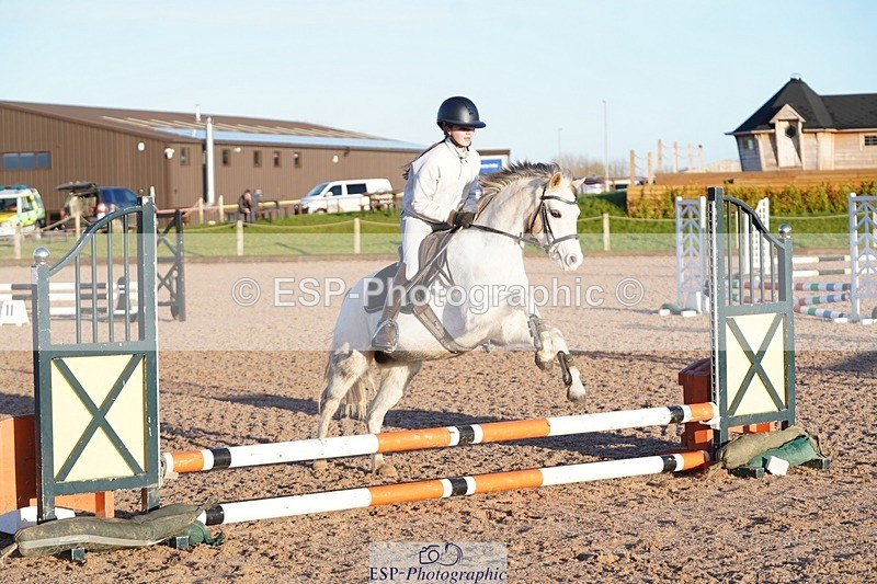 250125-100114-00885 - Clear Round 40cm and 50cm