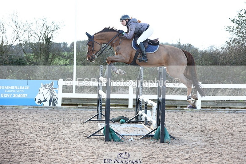 240223A-160034-02410 - Cls 7 National 1.30m and 1.40m