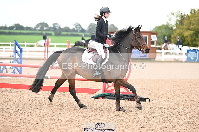 241023A-111655-00503 - Cls 1 British Novice and 90cm Open