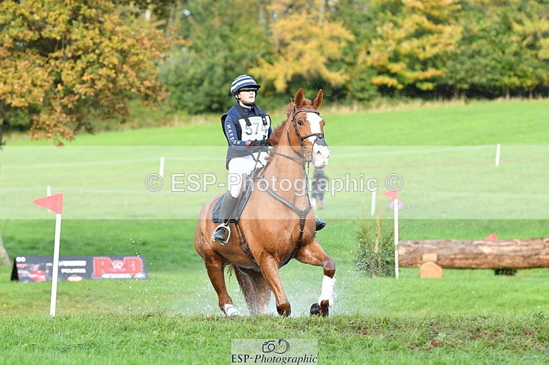 251025A-154702-21913 - G-574-Abbie.Rogers