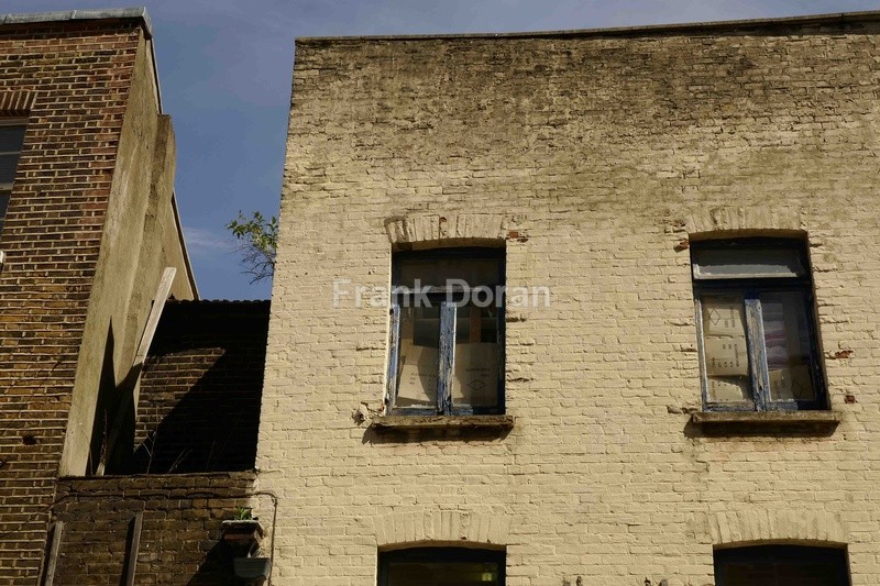 EIGHT - Frank Doran