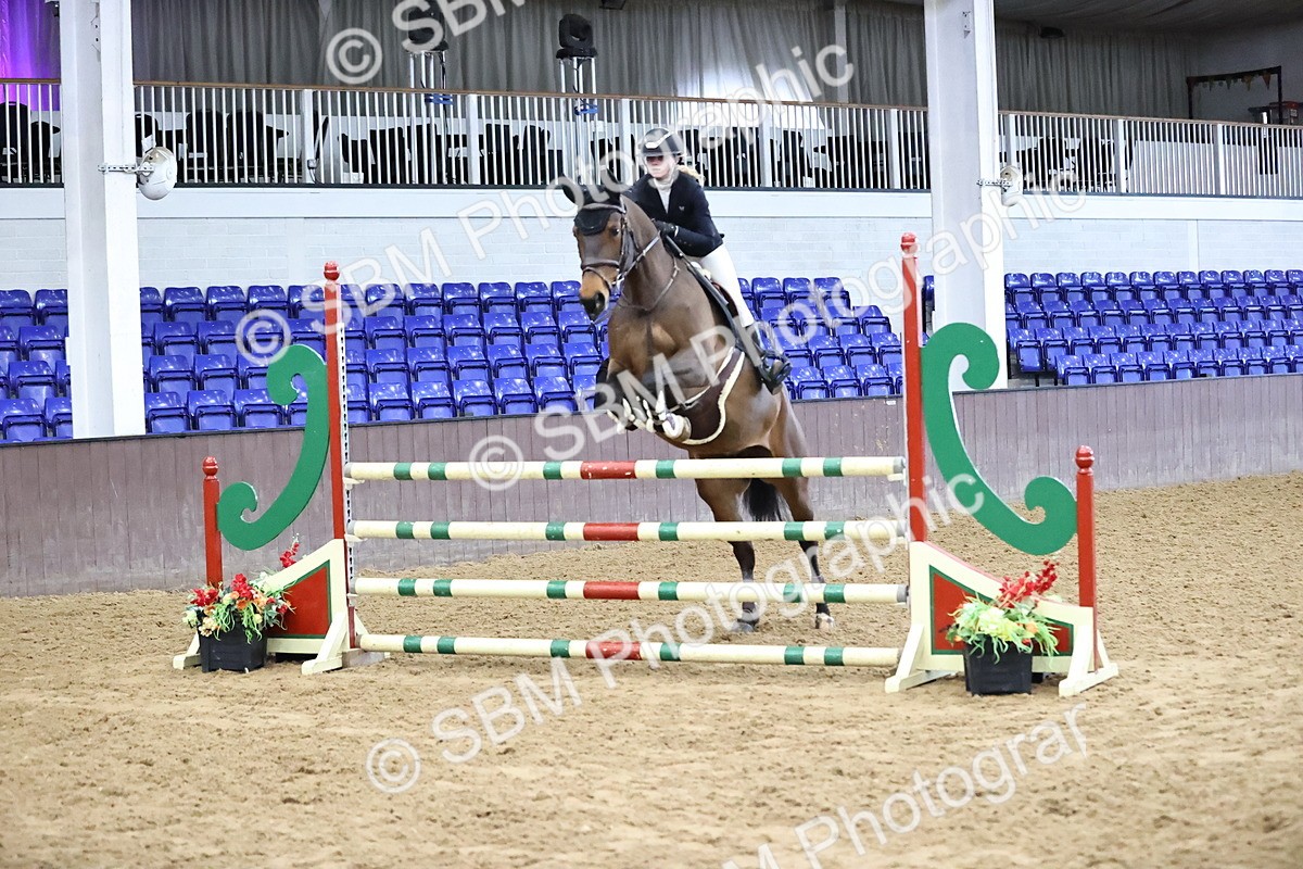 SBM_006341 - Class 16 - Senior Newcomers - 1.10m Open