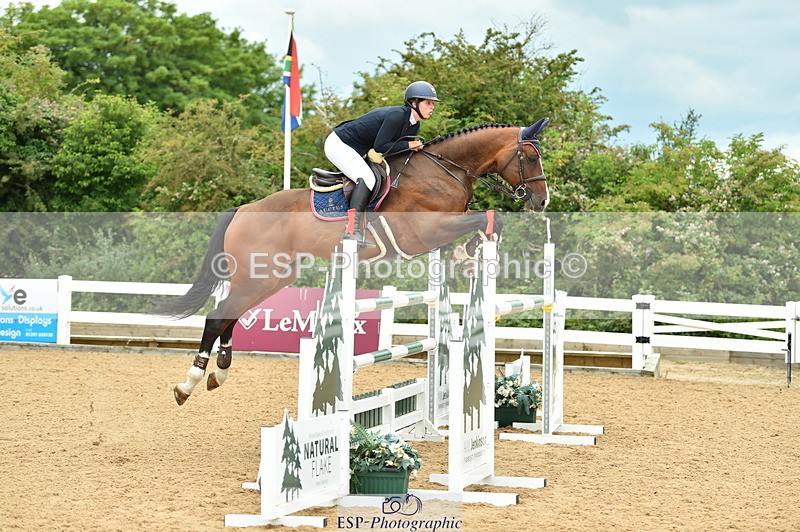 230720A-140604-03308 - Cls 21, 1 Star Gold 1.30m