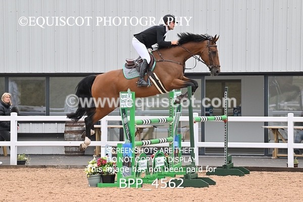 BPP_4562 - CLASS 5 WED Redpost Equestrian Senior Foxhunter/1.20m Open