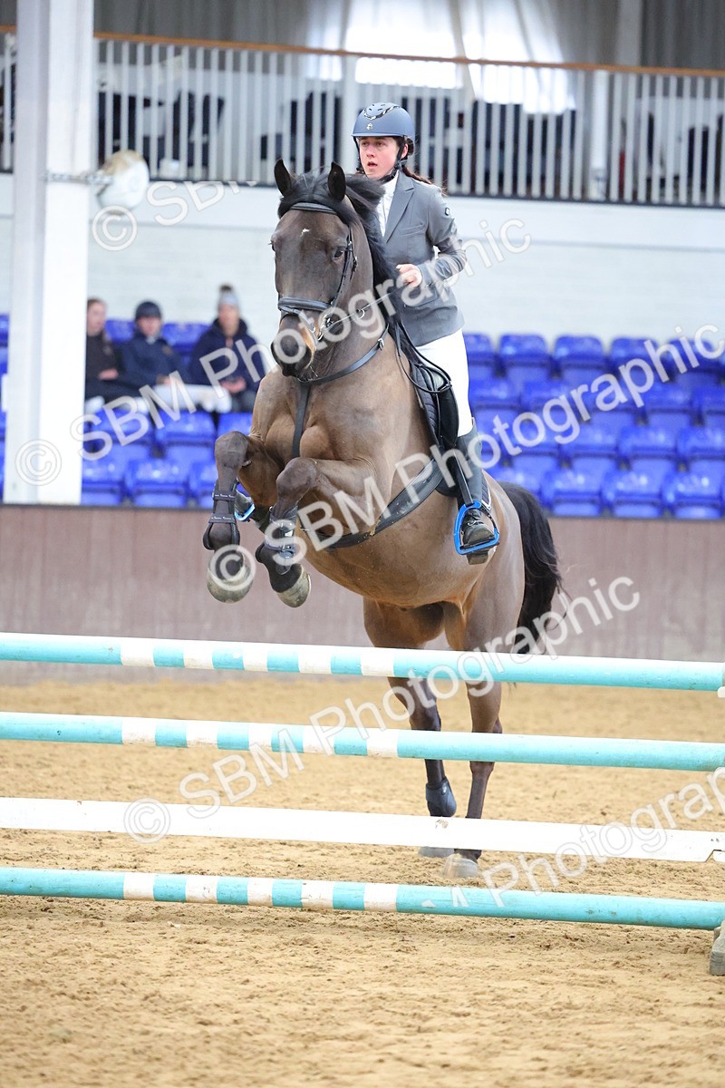 SBM_009768 - Class 20 - Senior British Novice/ 90cm Open - First Round (0.90m)