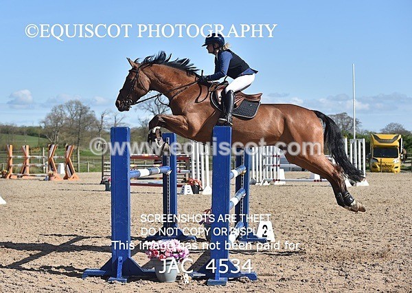 JAC_4534 - CLASS 11 SAT Andrew Hamilton Coach, RHS Foxhunter Championship Qualifier