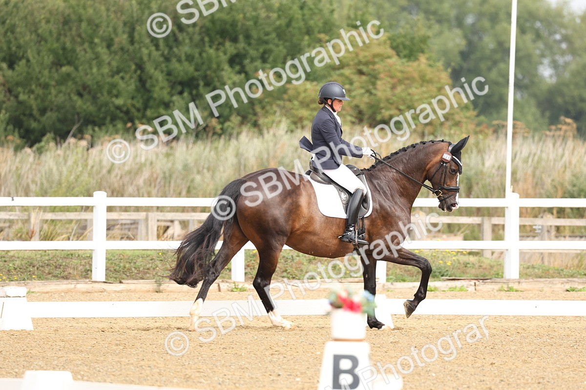 SBM_005507 - Class 6 - Novice 6 - 9.30-10.12