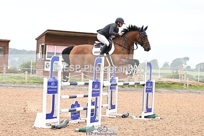 240828A-155408-01229 - Cls 5 Snr Foxhunter and 1.20m Open