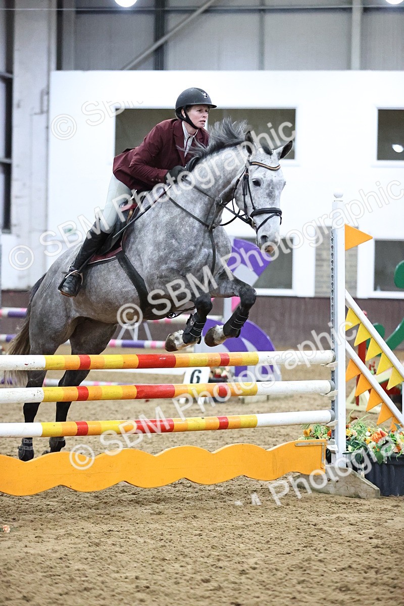 SBM_2340 - Class 8 - Nupafeed Supplements Senior Discovery/ 1m Open