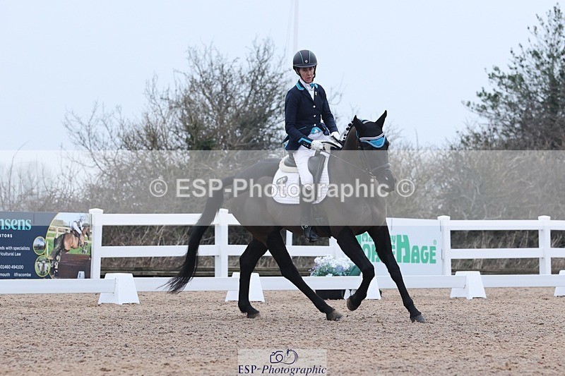 250216-135859-05990 - 250-Alys.Matravers-DARGASONS.MOON.SHADOW