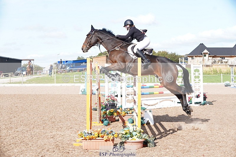 241005A-143732-04986 - SAT Cls 11 Snr Newc & 1.10m Open