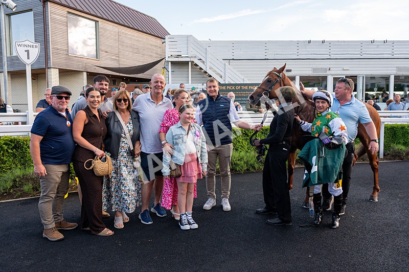 300525-Race 1-Gaga Mate-7301 - Race 1