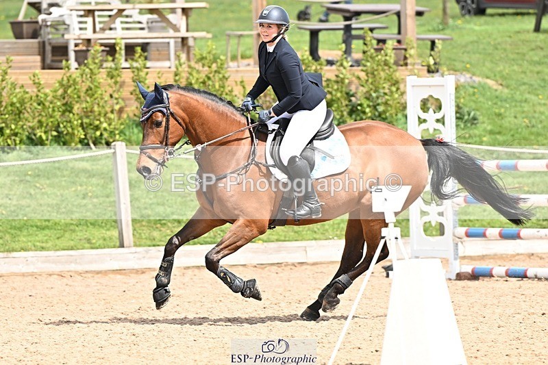 250416-130349-00905 - Cls 4 Newcomers and 1.10m